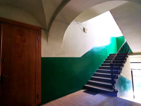 комерційна за адресою Марії Конопницької вул., 12