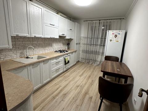 квартира за адресою Алмазова вул. (Михайла Кутузова), 13