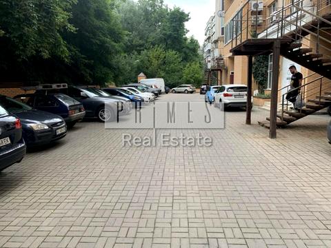 коммерческая по адресу Василия Тютюнника ул. (Анрі Барбюса), 32