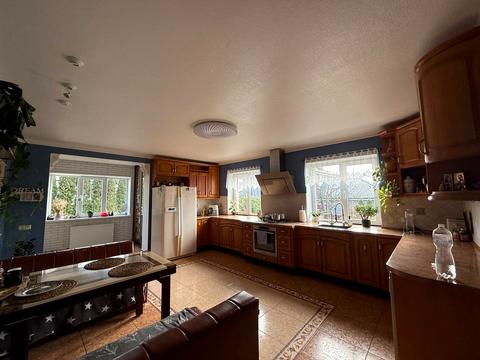 будинок за адресою Місячна вул., 23