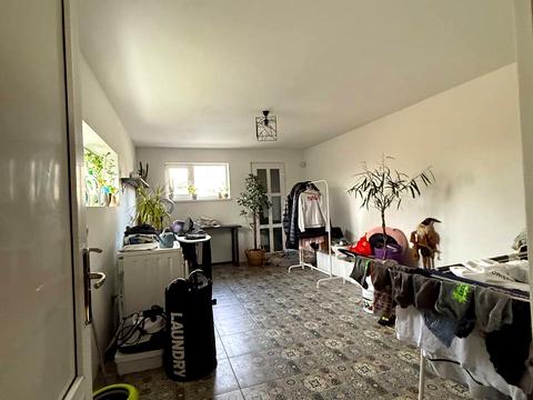 будинок за адресою Місячна вул., 23