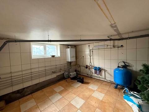 будинок за адресою Місячна вул., 23