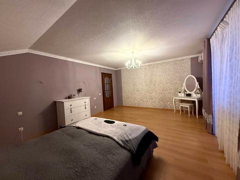 будинок за адресою Місячна вул., 23