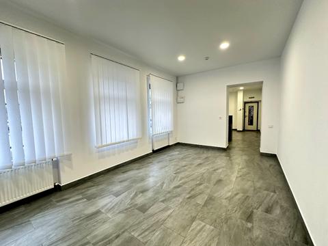 коммерческая по адресу Садовая ул., 13