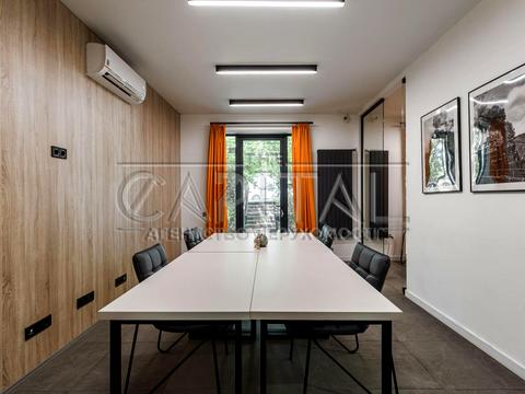 комерційна за адресою Лабораторний пров., 1