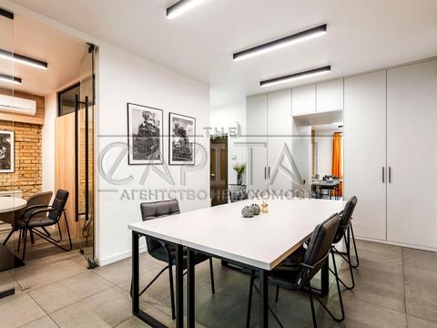 комерційна за адресою Лабораторний пров., 1