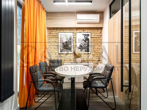 комерційна за адресою Лабораторний пров., 1