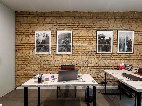 комерційна за адресою Лабораторний пров., 1