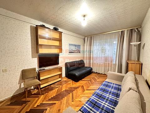 квартира по адресу Салютная ул., 27