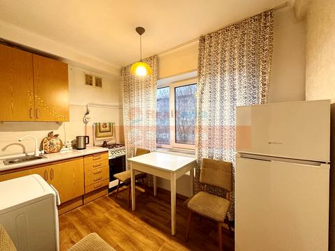 квартира за адресою Салютна вул., 27