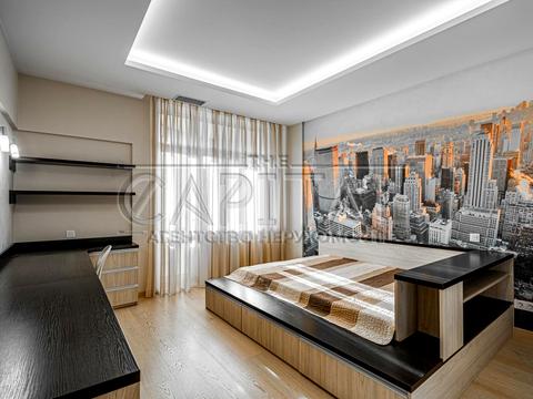 квартира за адресою Золотоустівська вул., 52