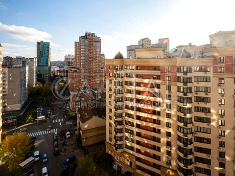 квартира за адресою Золотоустівська вул., 52