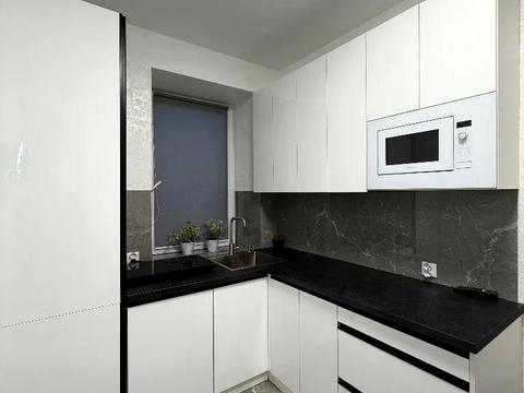 квартира за адресою Мольєра вул., 77