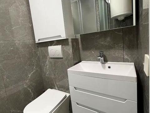 квартира за адресою Мольєра вул., 77