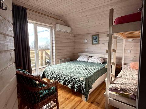 будинок за адресою Центральна, 121д