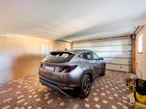 будинок за адресою Олекси Довбуша вул.