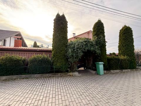 будинок за адресою Місячна вул., 23