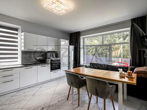 дом по адресу Фастівський