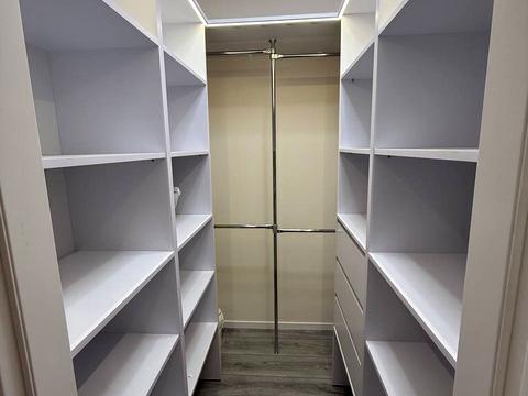 квартира за адресою Карла Мікльоша вул., 20-Б