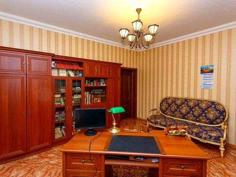 дом по адресу с. Погребы,  ул.