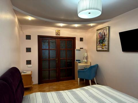 квартира по адресу Академика Лазаренко ул., 4б