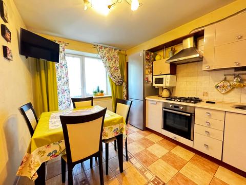 квартира по адресу Академика Лазаренко ул., 4б