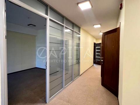 комерційна за адресою Кудрявська вул., 13-19