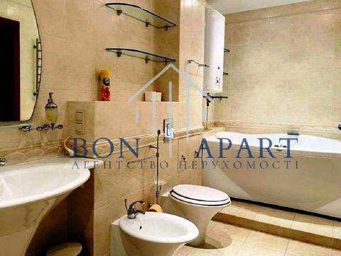 квартира за адресою В'ячеслава Чорновола вул., 20