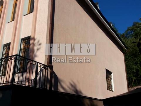 будинок за адресою Теханська