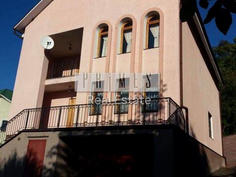 будинок за адресою Теханська