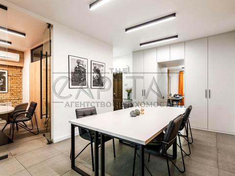 комерційна за адресою Лабораторний пров., 22