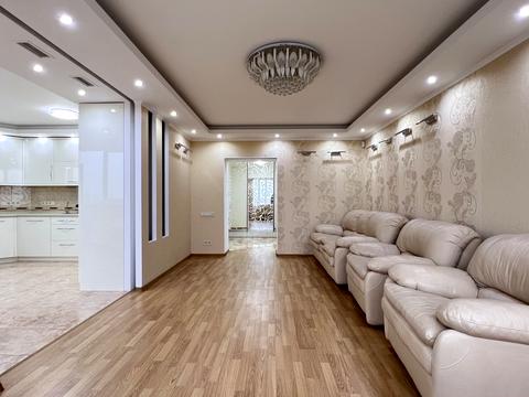 квартира по адресу Салютная ул., 1-Б