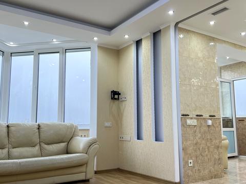 квартира по адресу Салютная ул., 1-Б