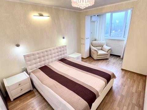 квартира по адресу Салютная ул., 1-Б