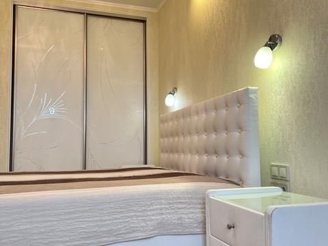 квартира по адресу Салютная ул., 1-Б