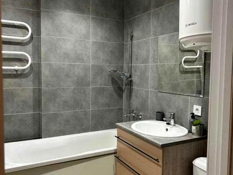 квартира за адресою Олега Мудрака вул. (Генерала Наумова), 1-Б