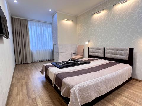 квартира по адресу Салютная ул., 1-Б