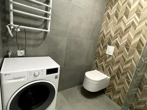 квартира за адресою Панаса Мирного вул., 16/2