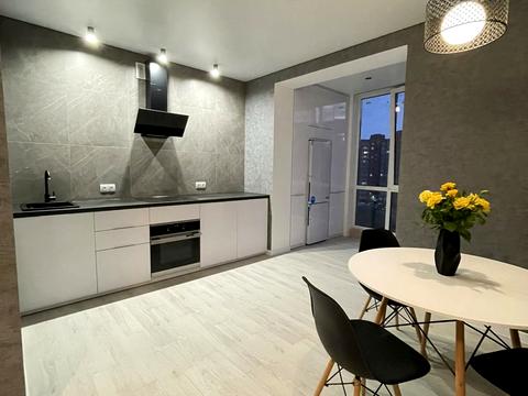 квартира за адресою Панаса Мирного вул., 16/2