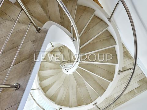 комерційна за адресою Круглоуніверситетська вул., 3-5