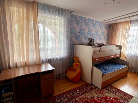 будинок за адресою Левадна вул., 8