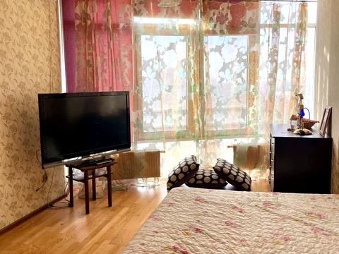 квартира за адресою Володимира Рутківського вул. (Віри Інбер), 5