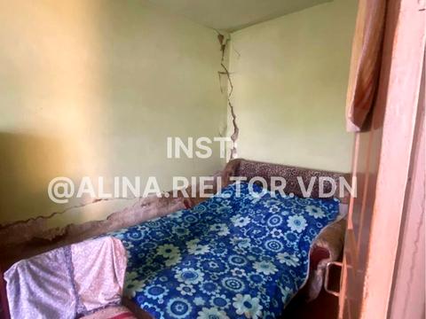 дом по адресу Привокзальна