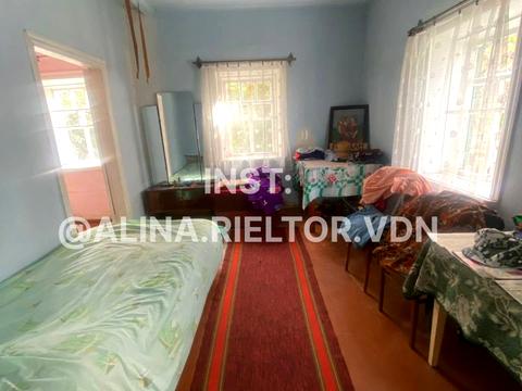 дом по адресу Привокзальна