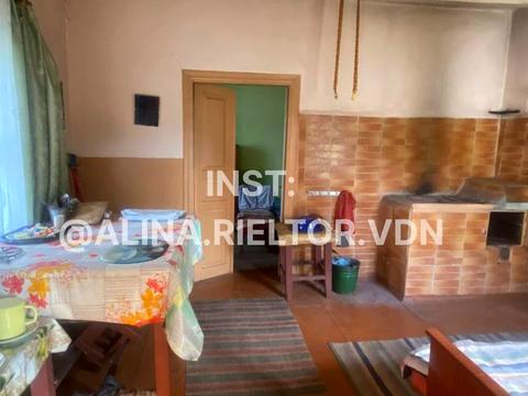 дом по адресу Привокзальна