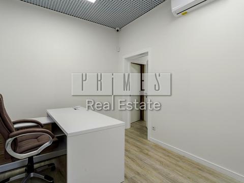 комерційна за адресою Пилипа Орлика вул., 6