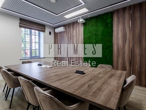 комерційна за адресою Пилипа Орлика вул., 6