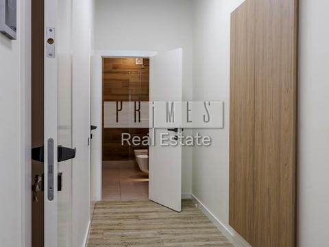 комерційна за адресою Пилипа Орлика вул., 6