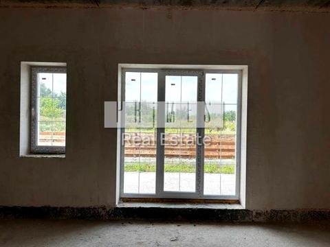 будинок за адресою Квітнева вул.