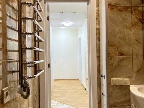 квартира по адресу Салютная ул., 1-Б